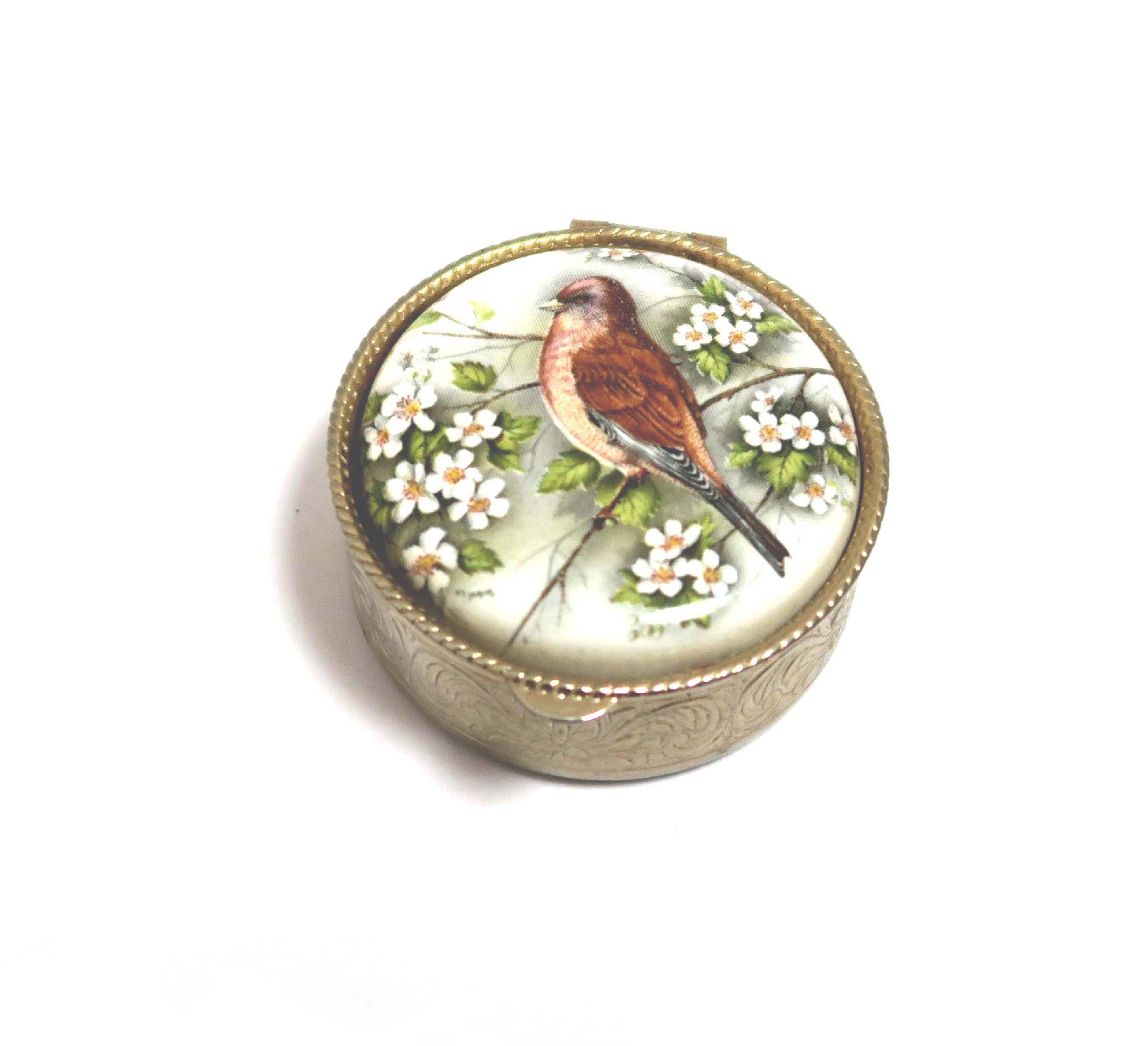 Vintage London Hallmark 1986 Pill Box